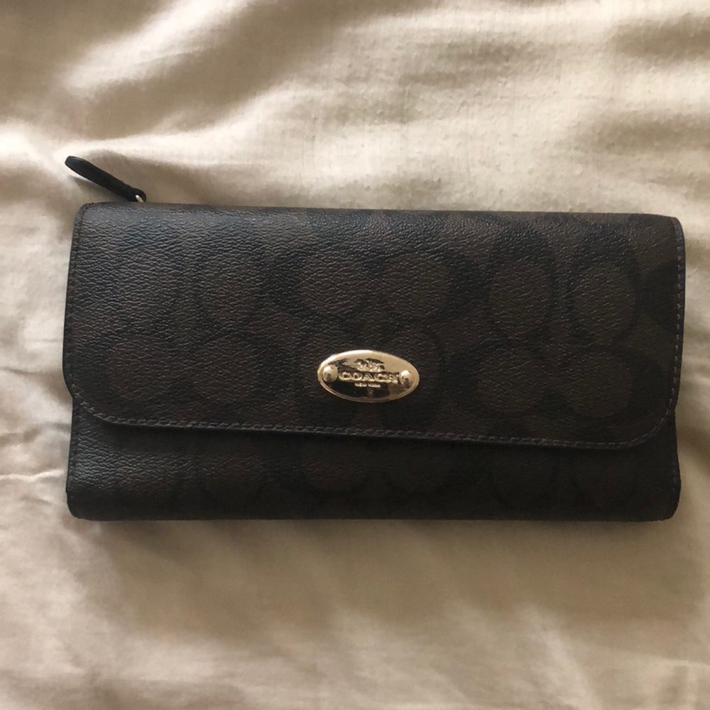 Coach wallet
